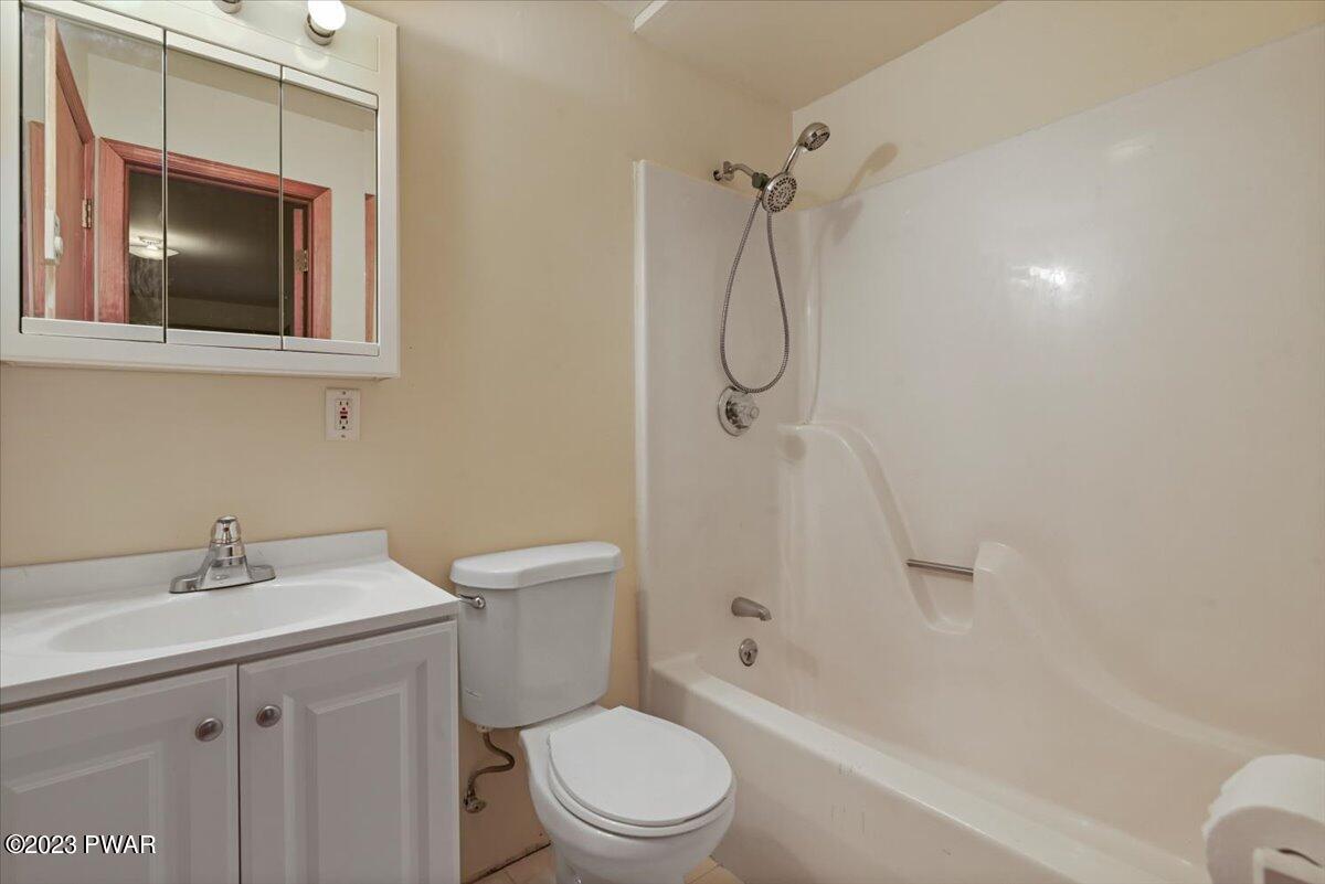 212 Orion Way Lake Ariel, PA 18436 - Photo 30 of 43