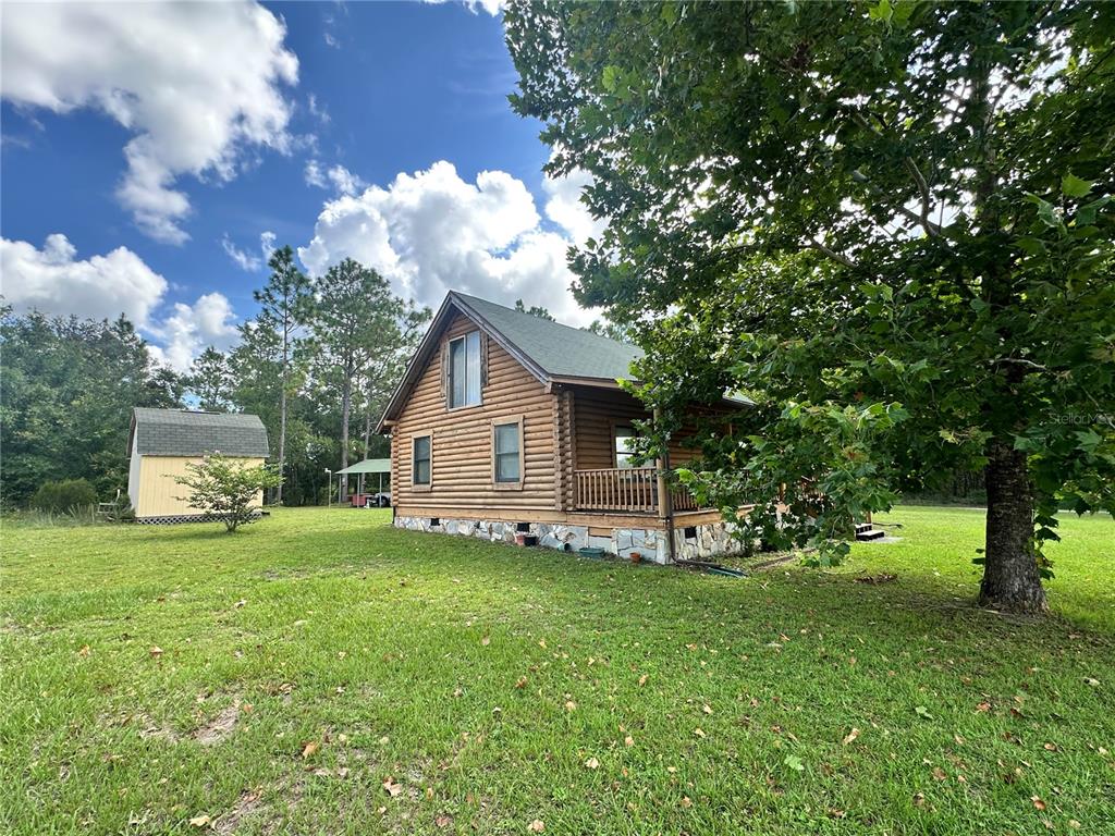 9711 Northeast 69th Place Bronson, FL 32621 - Photo 4 of 30