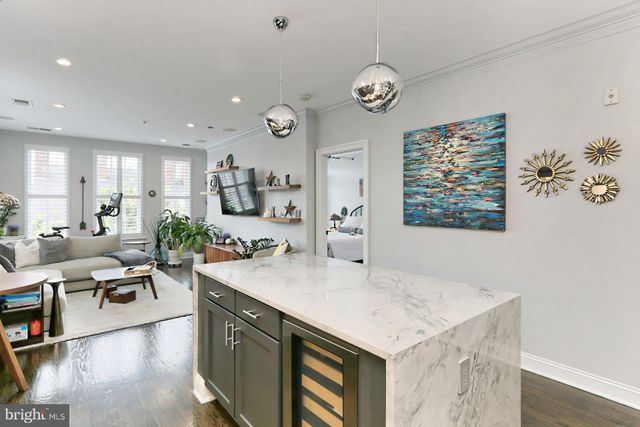 $679,000 | 1023 North Royal Street, Unit 301, Alexandria, VA 22314