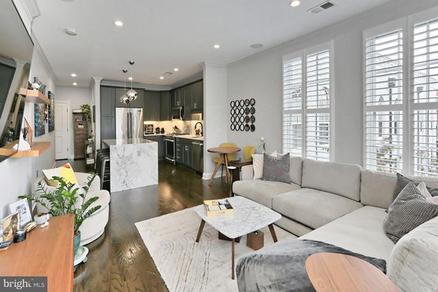 $679,000 | 1023 North Royal Street, Unit 301, Alexandria, VA 22314