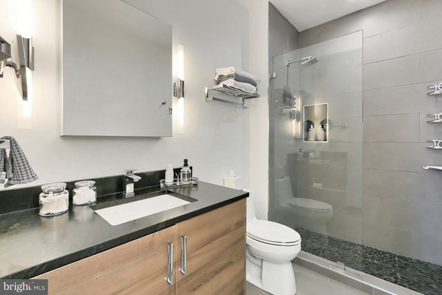 $679,000 | 1023 North Royal Street, Unit 301, Alexandria, VA 22314