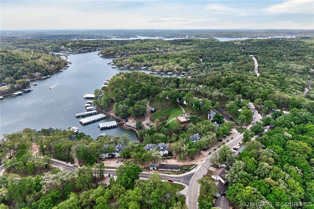 1394 Cherokee Road, Unit 1B Lake Ozark, MO 65049 - Photo 19 of 55