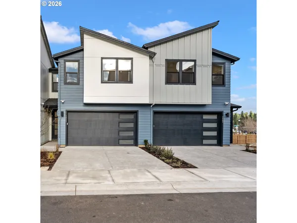 a house view with a outdoor space