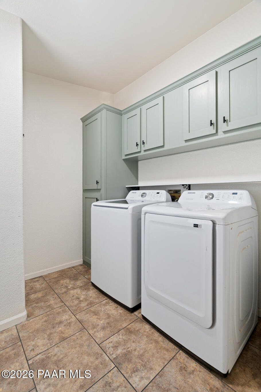 575 Ranch House Road Paulden, AZ 86334 - Photo 24 of 36 a utility room with dryer and washer