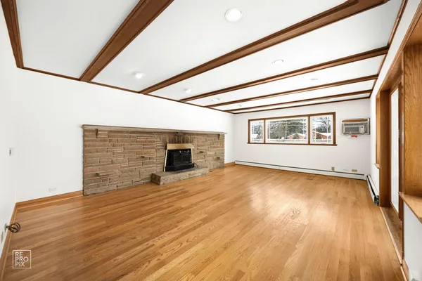 $529,900 | 17W120 Woodland Avenue, Bensenville, IL 60106