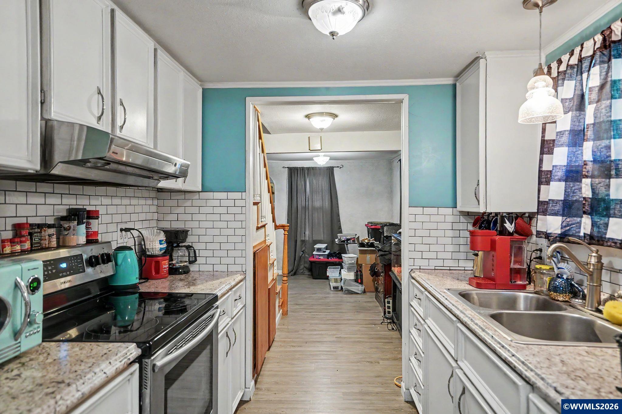 127 13th Street Lyons, OR 97358 - Photo 6 of 21