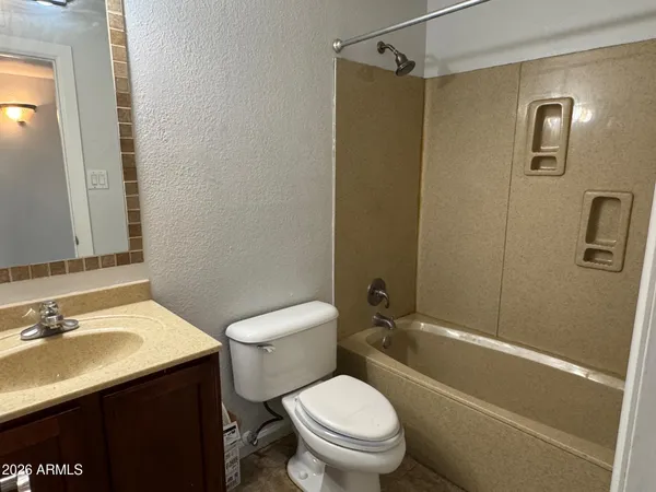 $2,500 | 451 East McKinley Street, Tempe, AZ 85288