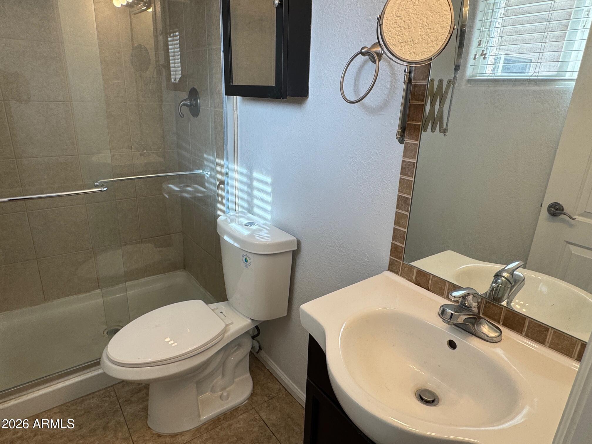 451 East McKinley Street Tempe, AZ 85288 - Photo 7 of 17 IMG_3293