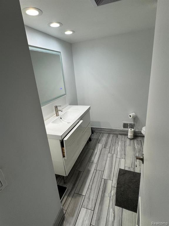 29346 Hoover Road Warren, MI 48093 - Photo 18 of 25 Gallery Image 18
