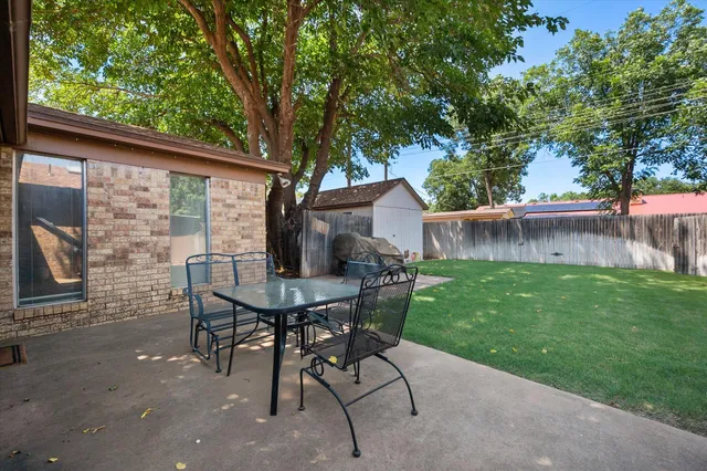 $239,500 | 4418 57th Street, Lubbock, TX 79414