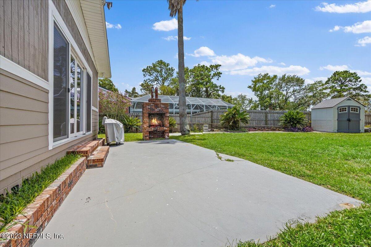 634 Bay Ridge Road Jacksonville, FL 32216 - Photo 16 of 27 17-Patio Area
