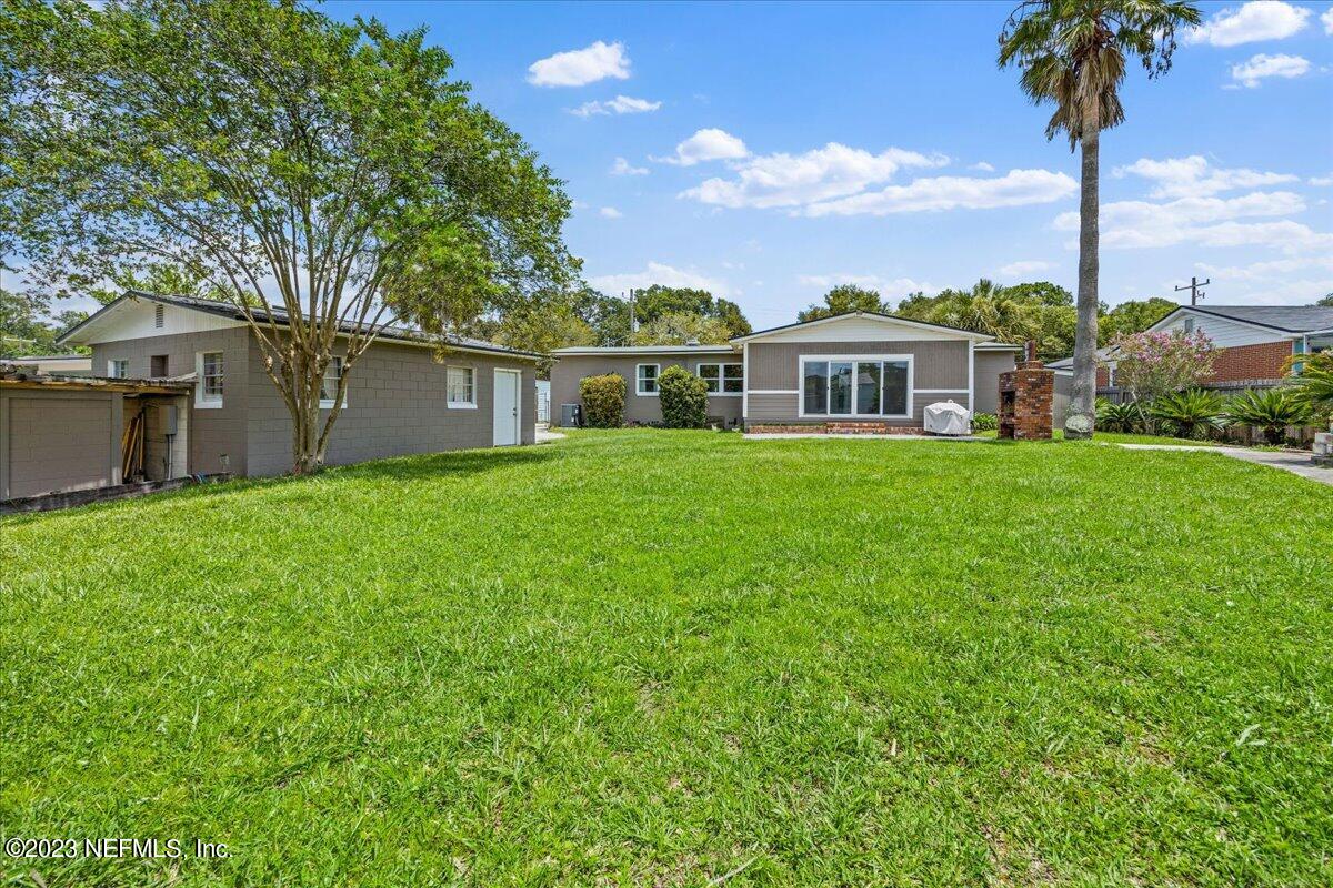 634 Bay Ridge Road Jacksonville, FL 32216 - Photo 17 of 27 18-Exterior Back