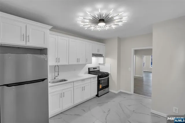 $728,900 | 537 Grove Street, Bloomfield, NJ 07017