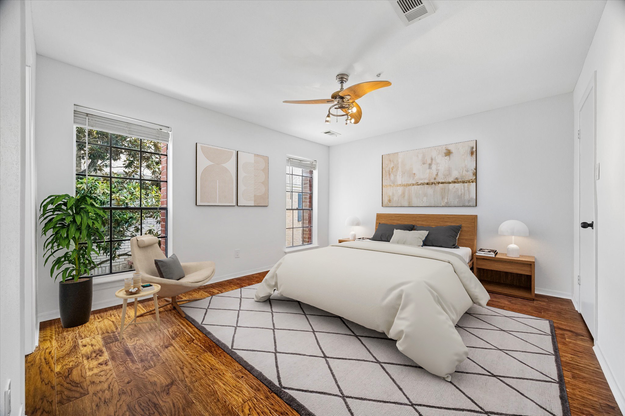 752 Augusta Drive, Unit 752 Houston, TX 77057 - Photo 10 of 19 Primary bedroom - Virtually staged.