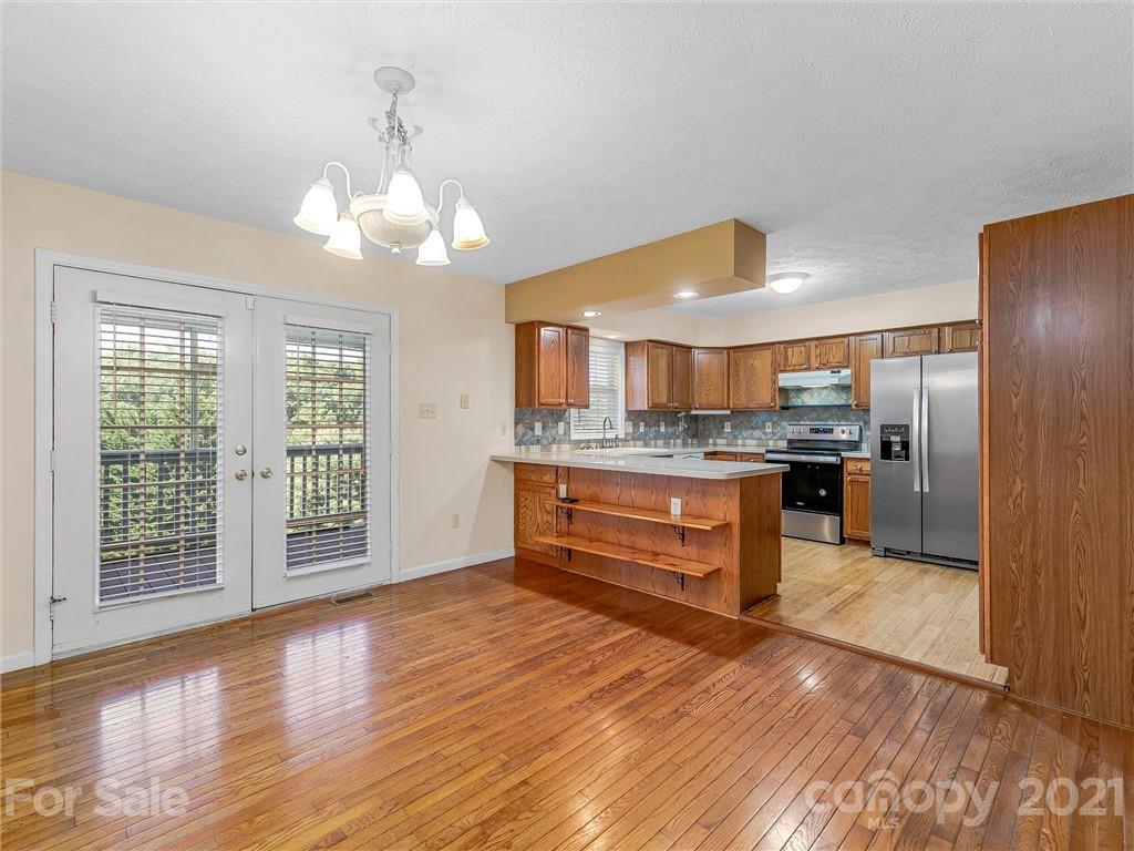 162 Kennedy Road Weaverville, NC 28787 - Photo 10 of 26 Gallery Image 10