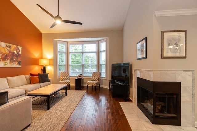 14726 Hollow Tree Road Orland Park, IL 60462 - Photo 4 of 22