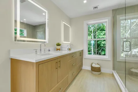 $2,499,000 | 285 Blue Marlin Drive, Southold, NY 11971