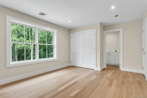 $2,499,000 | 285 Blue Marlin Drive, Southold, NY 11971