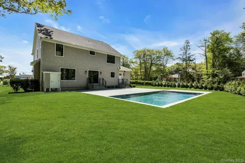 $2,499,000 | 285 Blue Marlin Drive, Southold, NY 11971