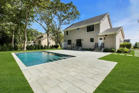 $2,499,000 | 285 Blue Marlin Drive, Southold, NY 11971