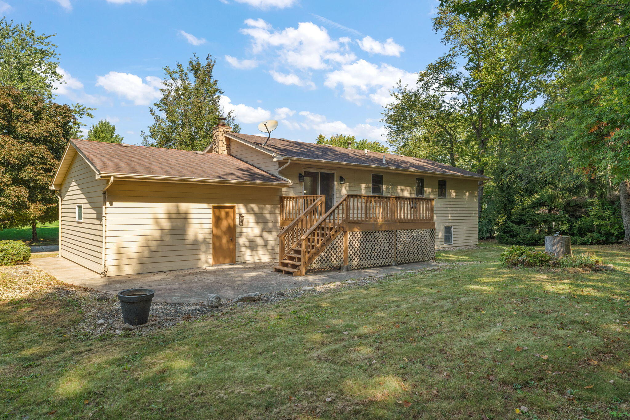 586 Fargo Road Westville, IN 46391 - Photo 31 of 40 a view of a house with a yard