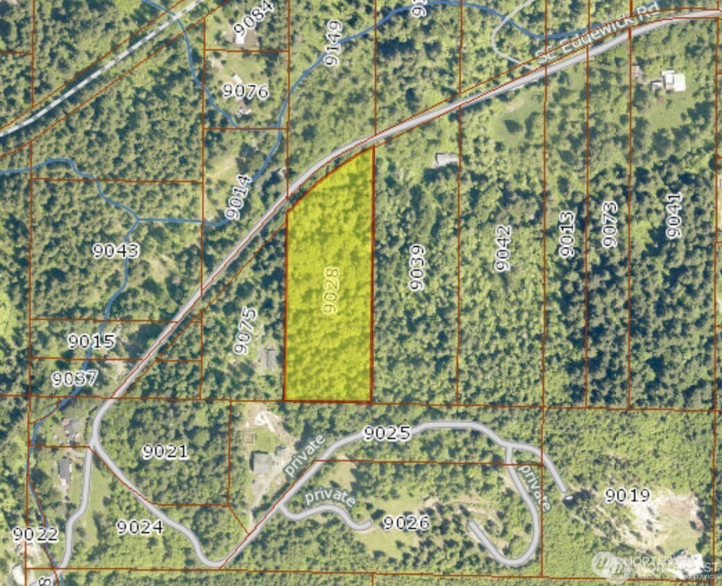 44701 Southeast Edgewick Road North Bend, WA 98045 - Photo 2 of 9