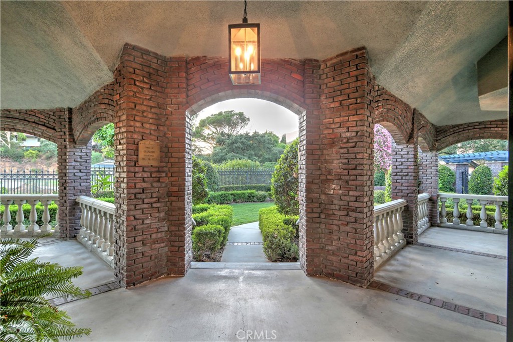 1016 Briarcliff Road Monrovia, CA 91016 - Photo 8 of 70