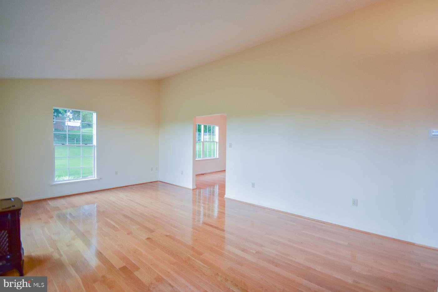 8073 Summit Point Road Charles Town, WV 25414 - Photo 4 of 68