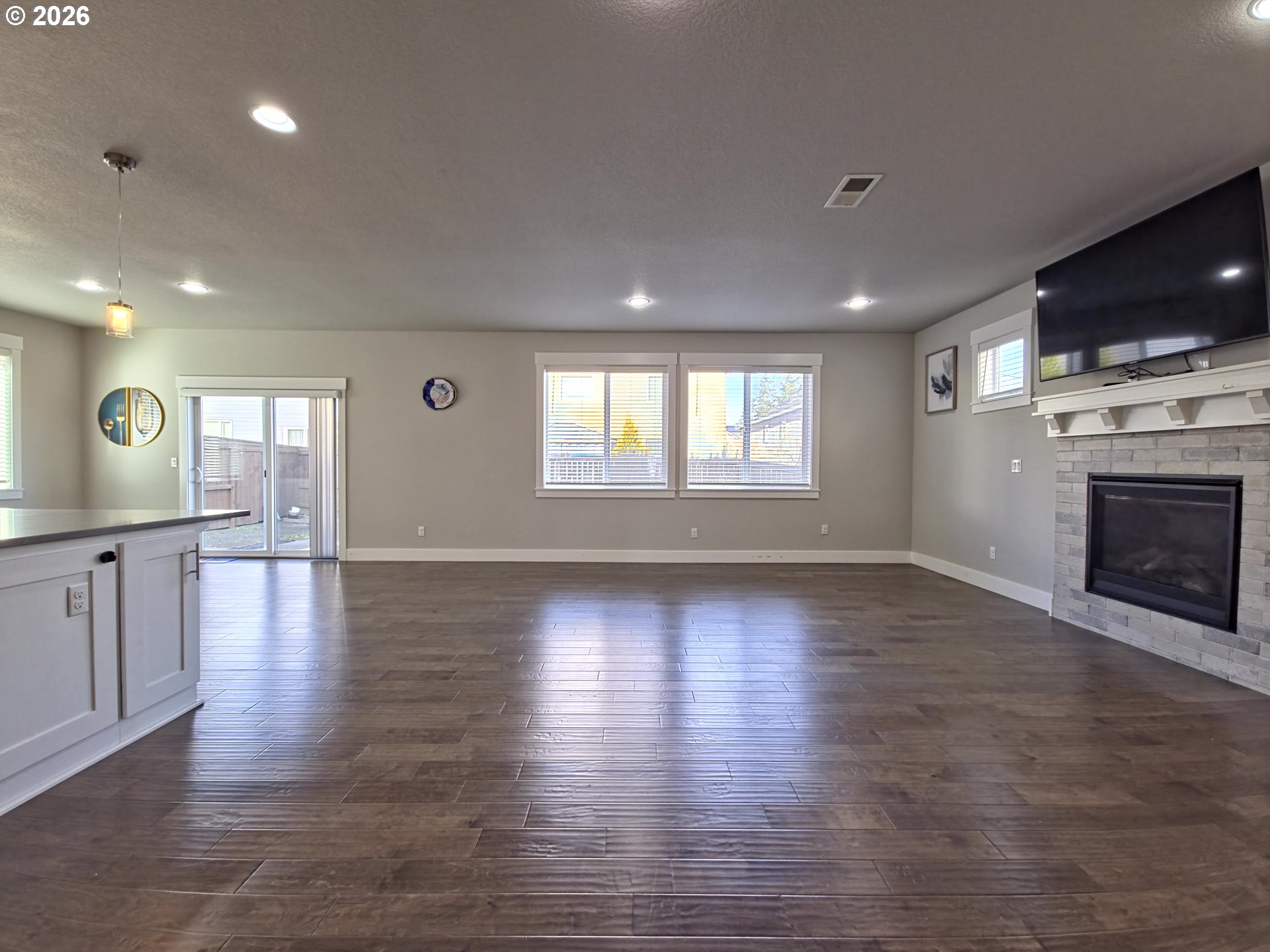 15975 Southwest Wren Lane Beaverton, OR 97007 - Photo 11 of 47