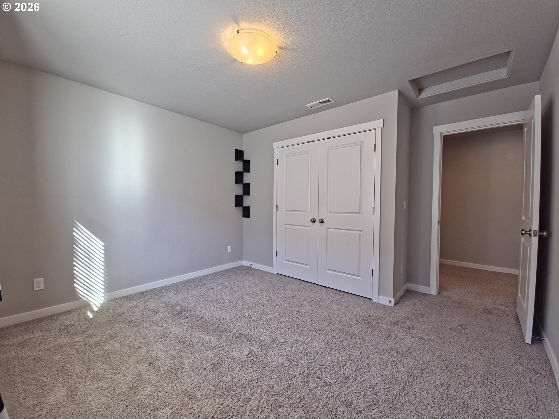 15975 Southwest Wren Lane Beaverton, OR 97007 - Photo 32 of 47