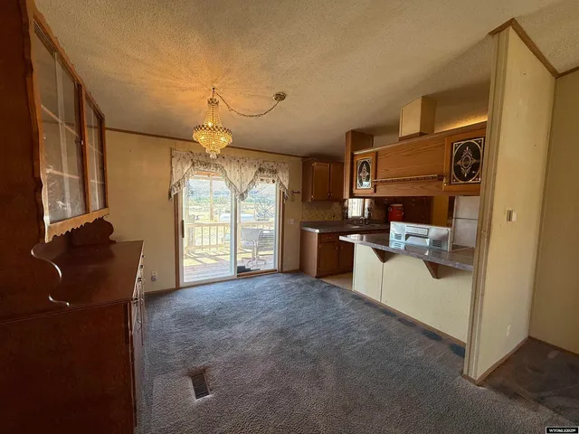 $220,000 | 2546 Highway 20, Worland, WY 82401