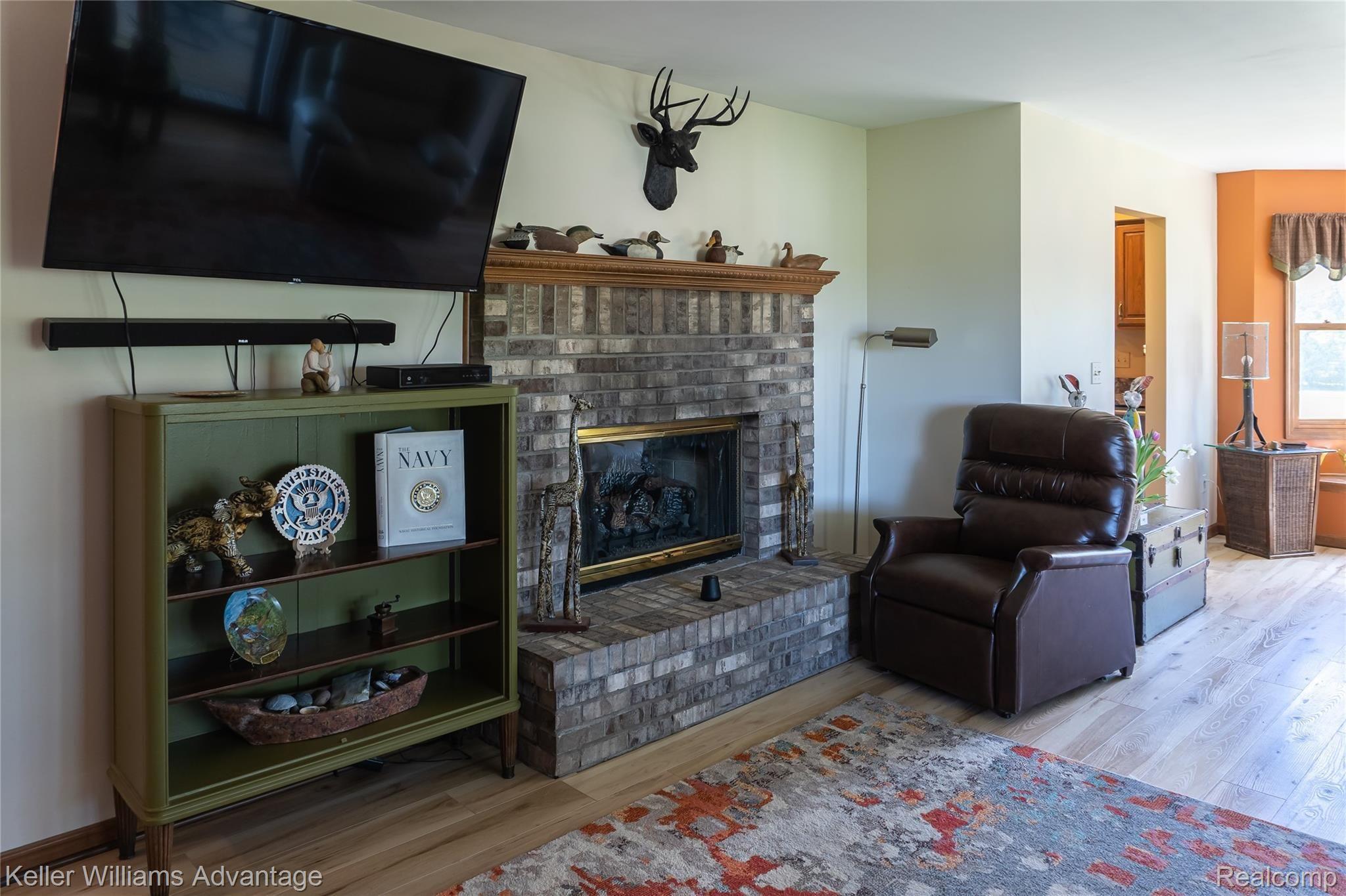4349 North Henderson Road Davison, MI 48423 - Photo 10 of 53 NHendersonRd_4349_Living_04.jpg