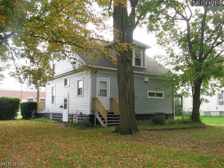 6512 Som Center Road Solon, OH 44139 - Photo 14 of 17 Rear view of home.