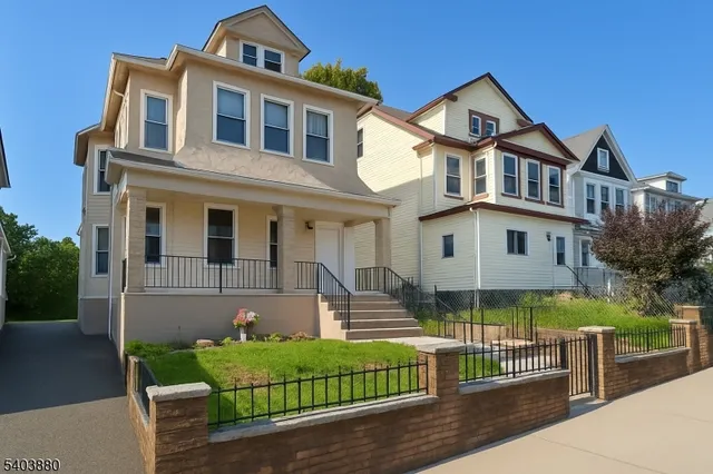 $599,000 | 148 Shephard Avenue, Newark, NJ 07112