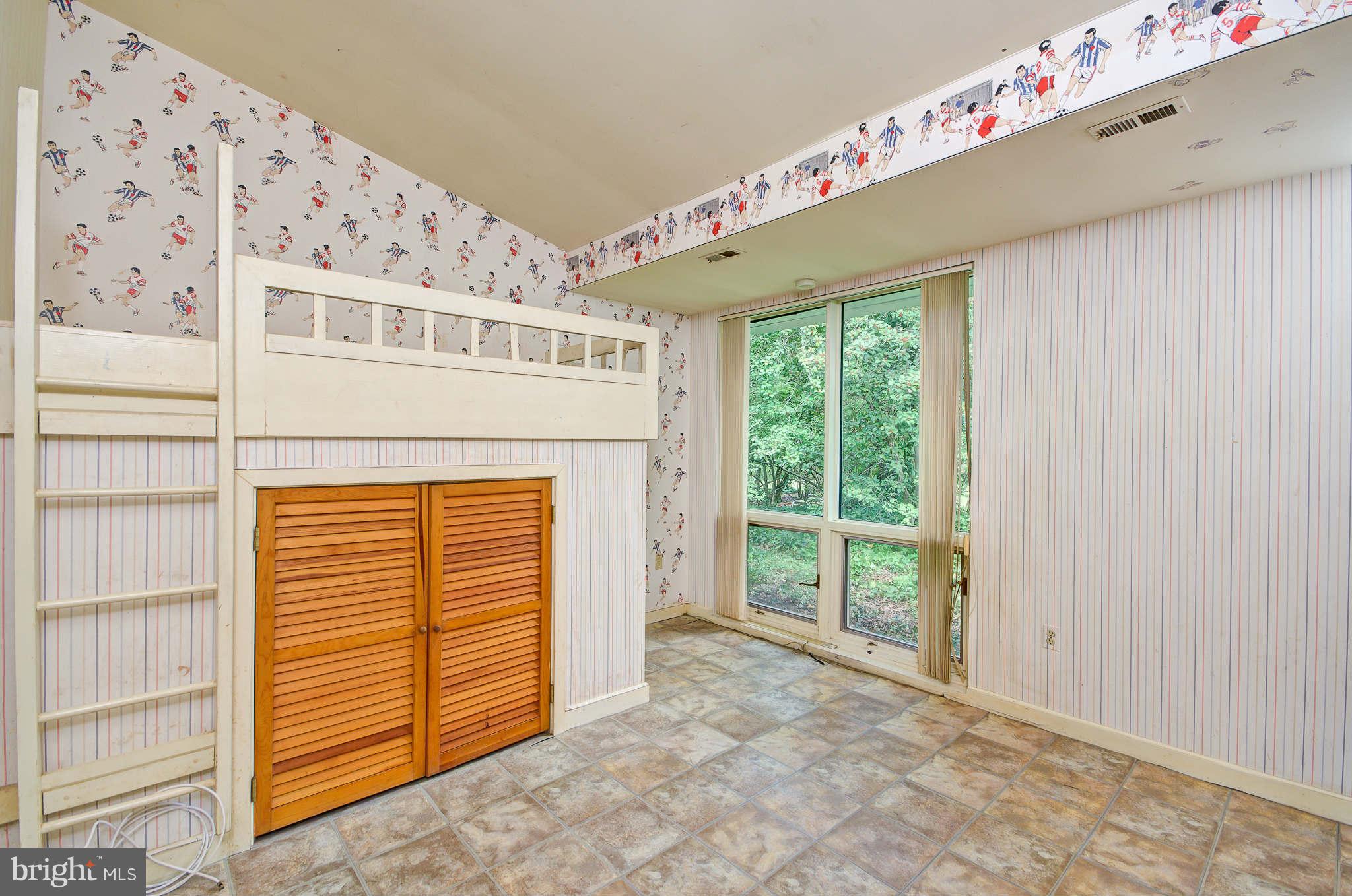 7308 Stafford Road Alexandria, VA 22307 - Photo 11 of 30 a view of an entryway