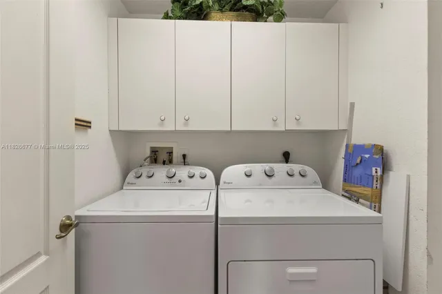 $249,900 | 7727 Southampton Terrace, Unit 412, Tamarac, FL 33321