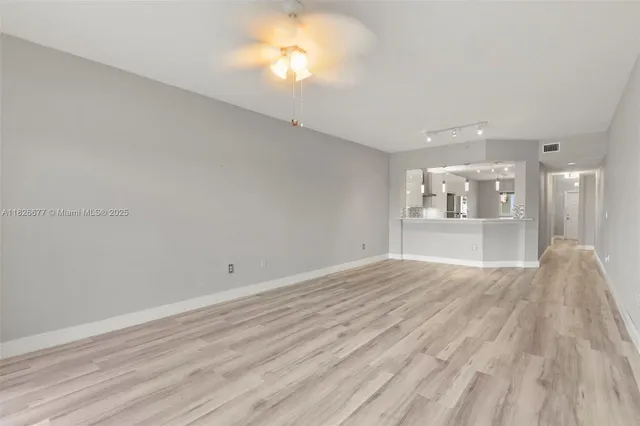 $249,900 | 7727 Southampton Terrace, Unit 412, Tamarac, FL 33321