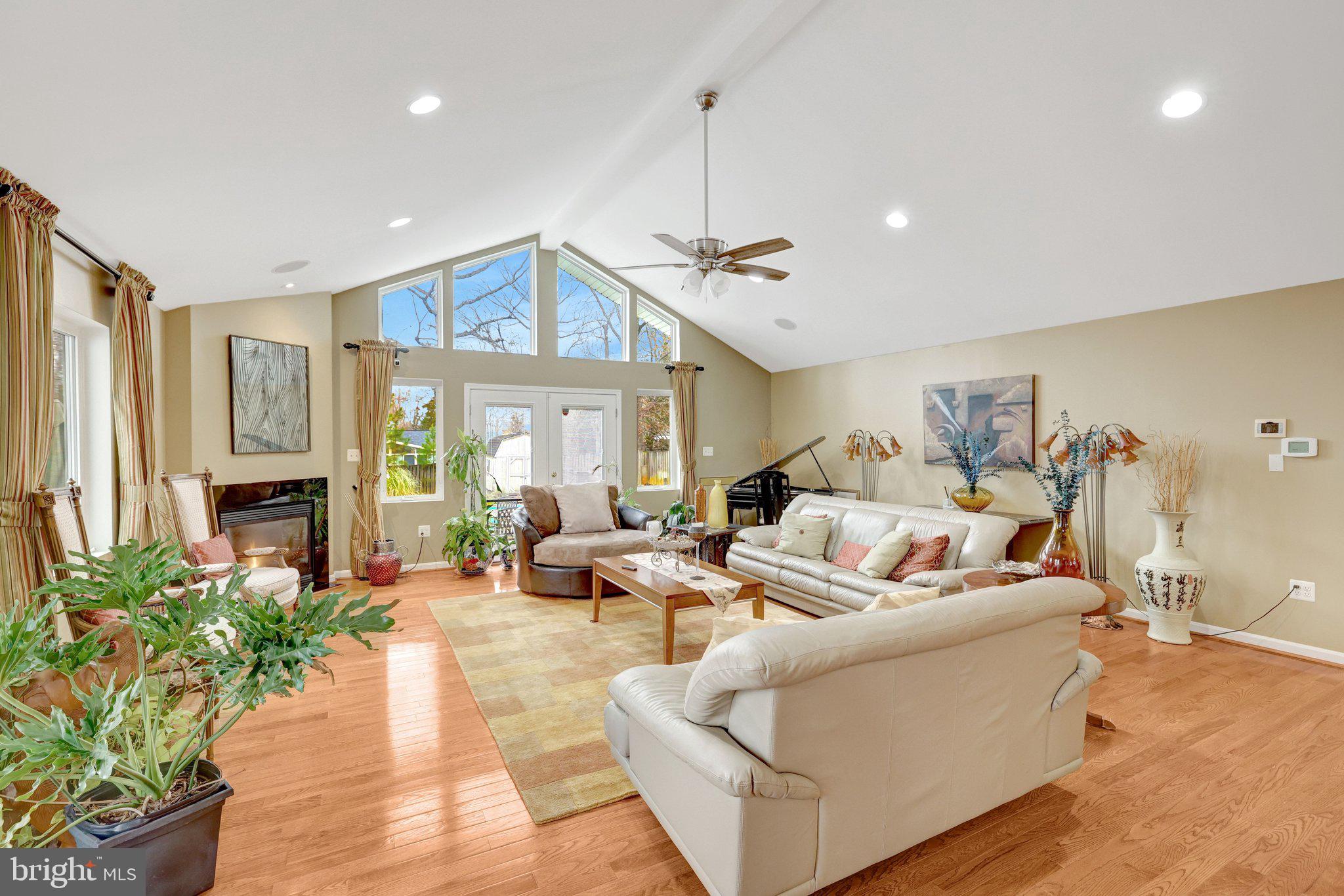 226 Talahi Road Southeast Vienna, VA 22180 - Photo 13 of 42 Gallery Image 13