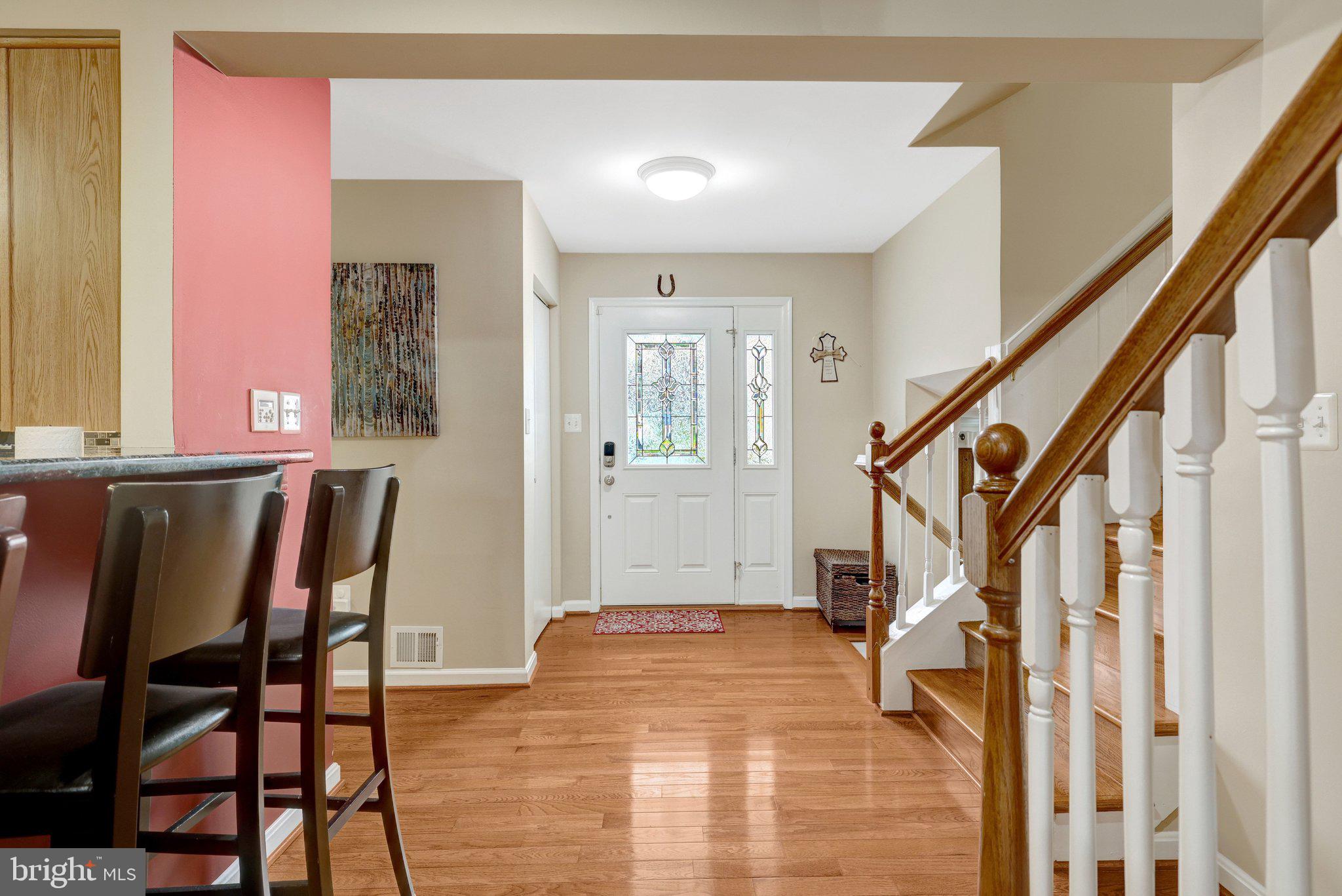 226 Talahi Road Southeast Vienna, VA 22180 - Photo 2 of 42 Gallery Image 2