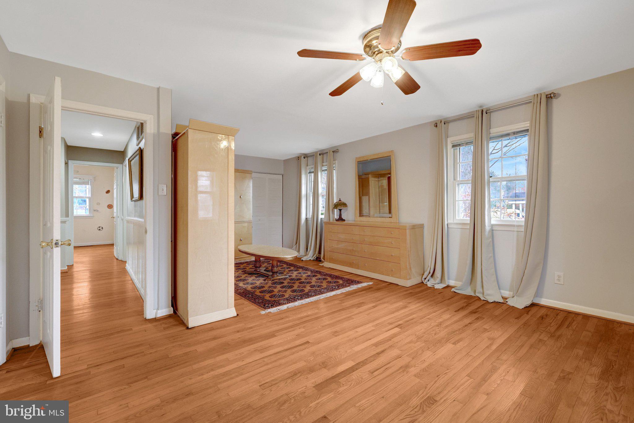 226 Talahi Road Southeast Vienna, VA 22180 - Photo 24 of 42 Gallery Image 24