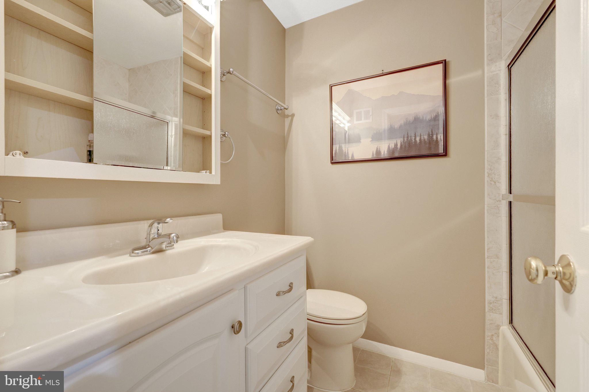 226 Talahi Road Southeast Vienna, VA 22180 - Photo 31 of 42 Gallery Image 31