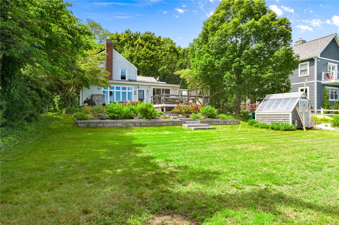 27 Sowams Road Barrington, RI 02806 - Photo 11 of 30