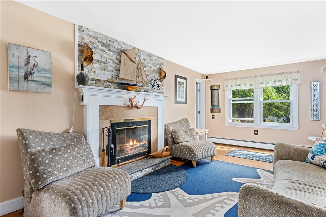 27 Sowams Road Barrington, RI 02806 - Photo 15 of 30
