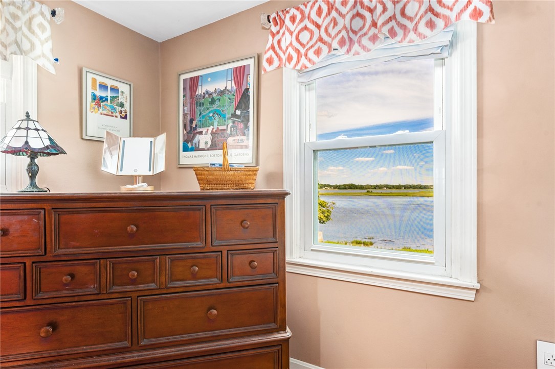 27 Sowams Road Barrington, RI 02806 - Photo 27 of 30