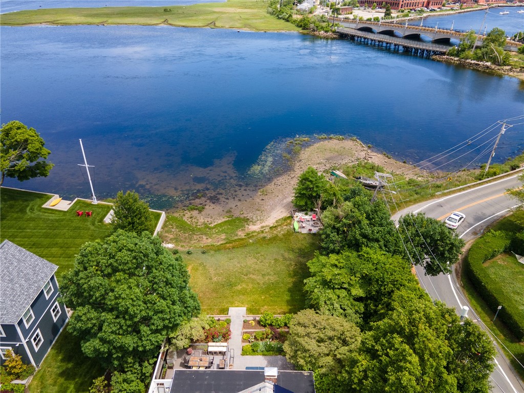 27 Sowams Road Barrington, RI 02806 - Photo 30 of 30
