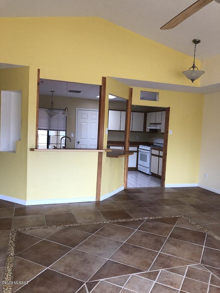 975 Calle Amarillo Rio Rico, AZ 85648 - Photo 2 of 7
