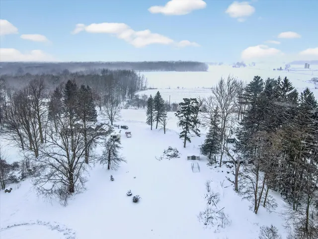 $849,900 | 6036 136th Avenue, Hamilton, MI 49419