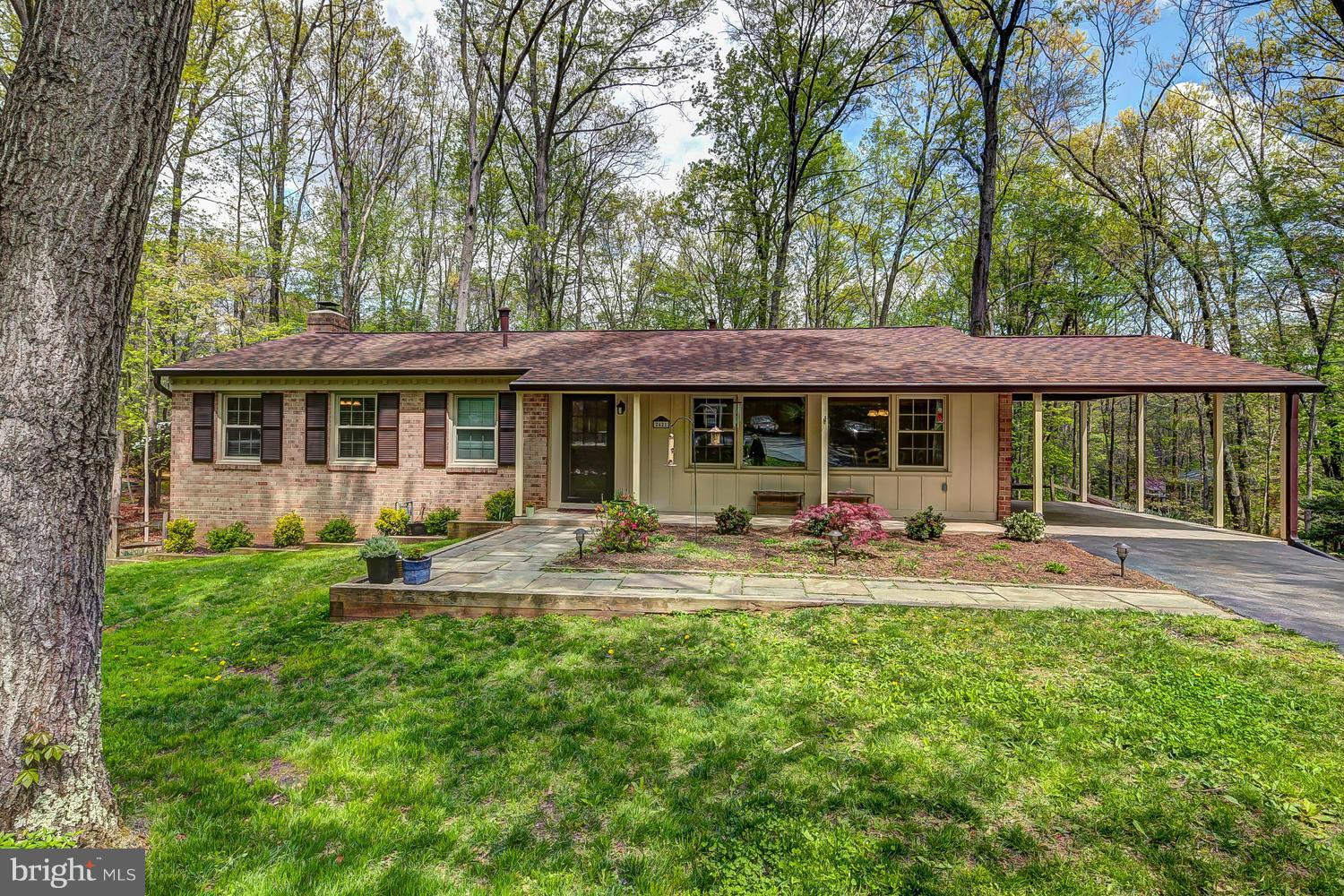 2421 Pony Lane Reston, VA 20191 - Photo 1 of 29 Exterior (Front)