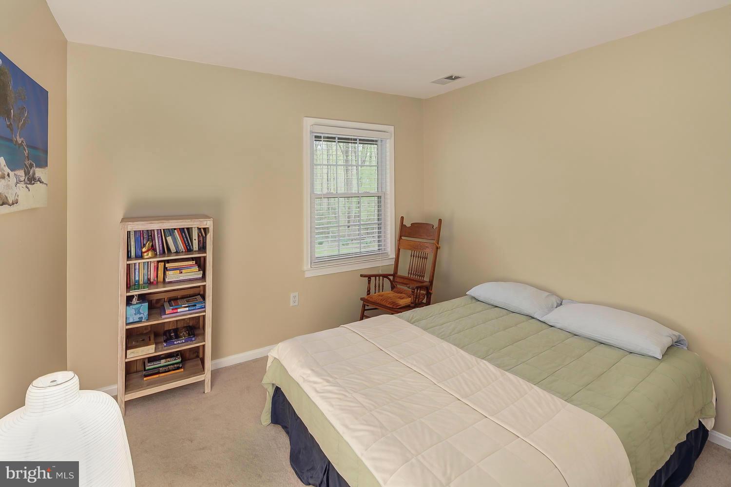 2421 Pony Lane Reston, VA 20191 - Photo 17 of 29 Bedroom