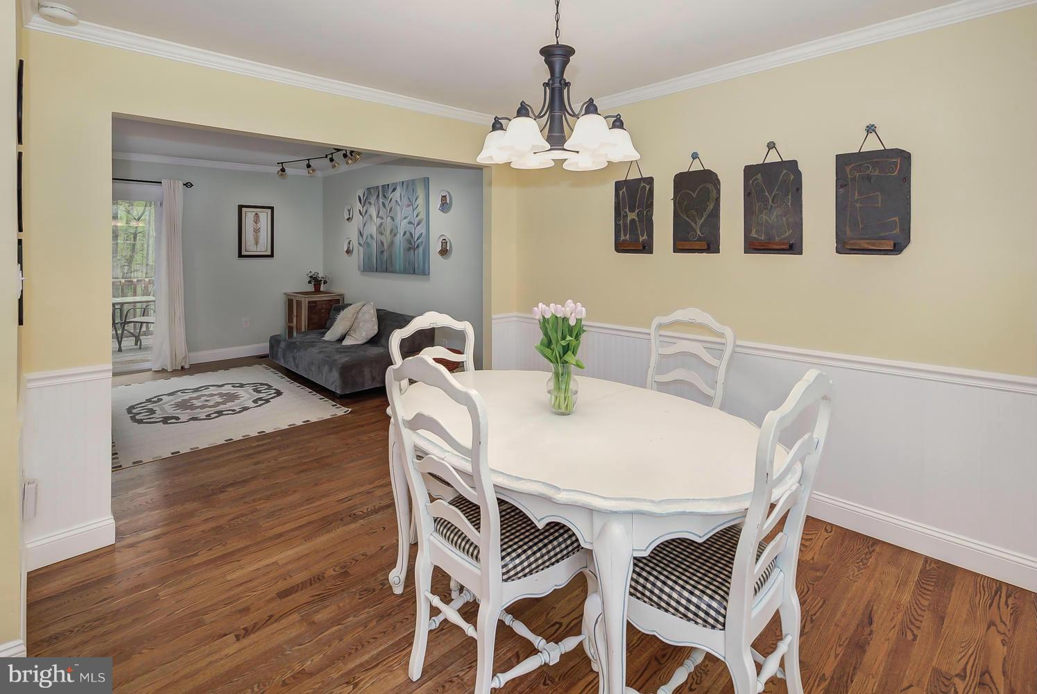 2421 Pony Lane Reston, VA 20191 - Photo 8 of 29 Dining Room